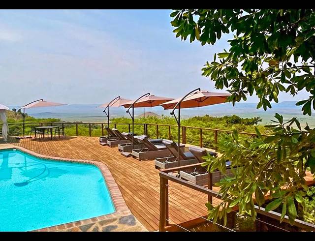 2,650M² LODGE FOR SALE IN SUNRISE